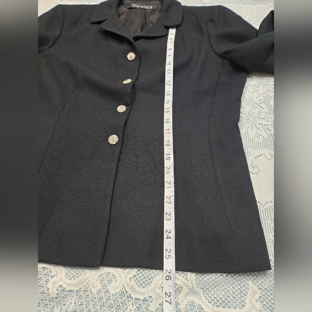 Tahari 100%Wool Womens Blazer Black Four Button Blazer Size 12 Work Business - Picture 8 of 11